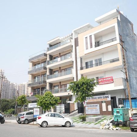 Gupta Residency Near Ajnara Heritage Noida Eksteriør bilde