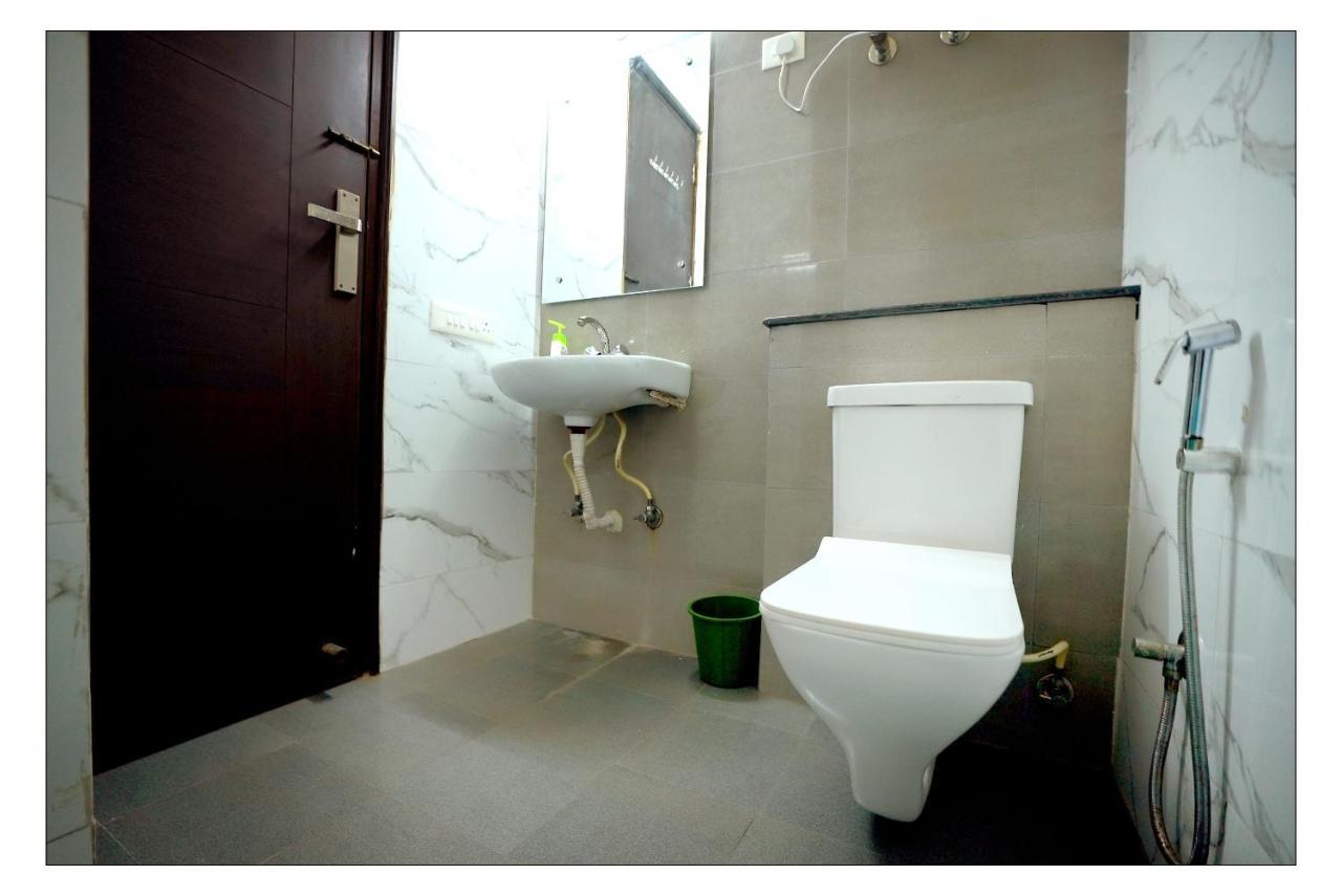 Gupta Residency Near Ajnara Heritage Noida Eksteriør bilde