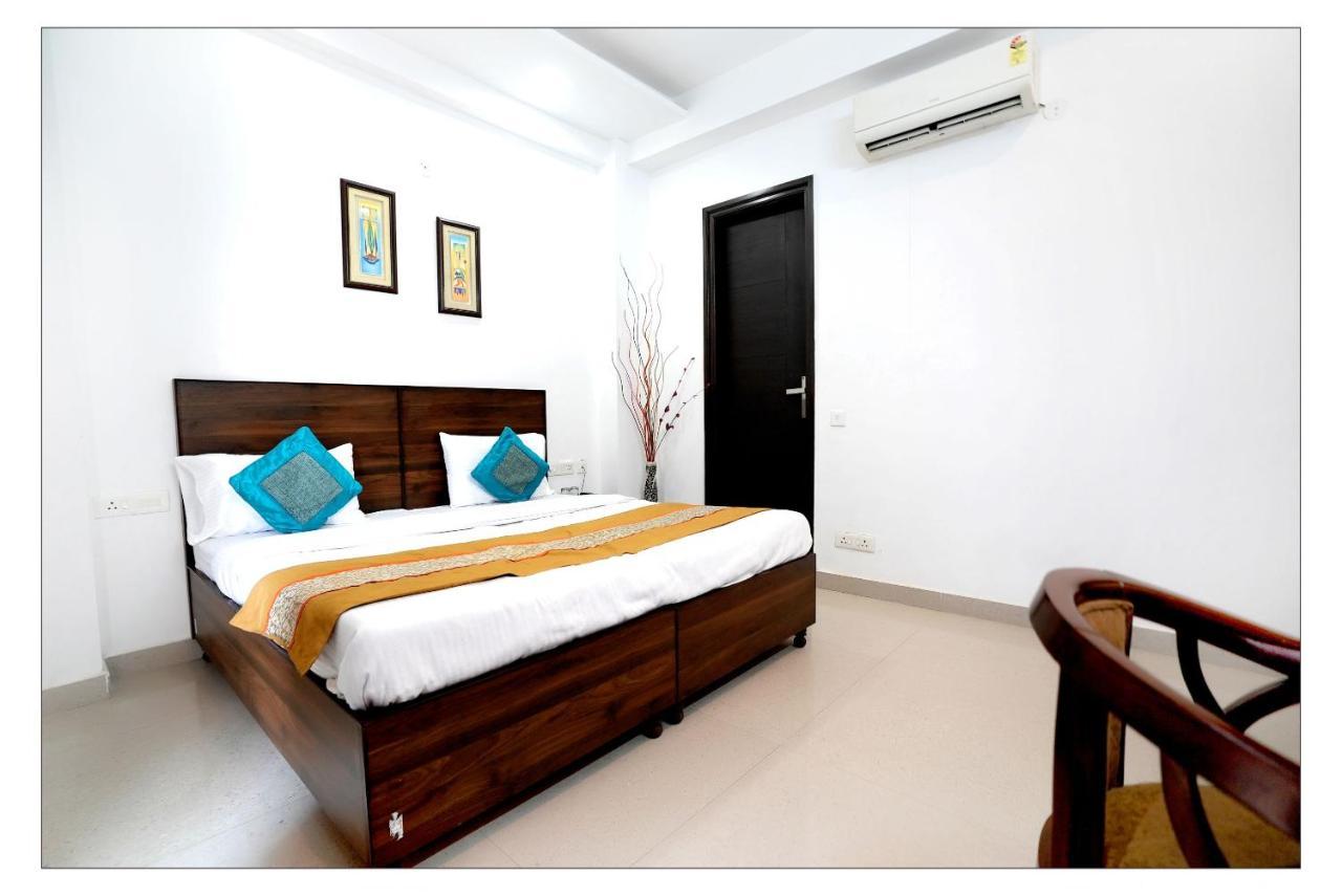 Gupta Residency Near Ajnara Heritage Noida Eksteriør bilde