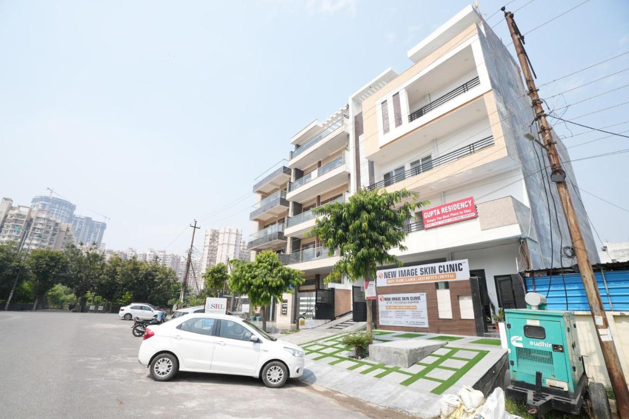Gupta Residency Near Ajnara Heritage Noida Eksteriør bilde
